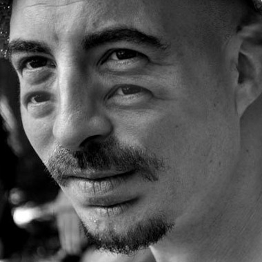 Ritratto di Elvis Magri, web designer